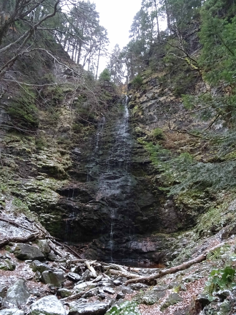 Karlovsko praskalo Wasserfall - Foto: Nationalpark Zentralbalkan
