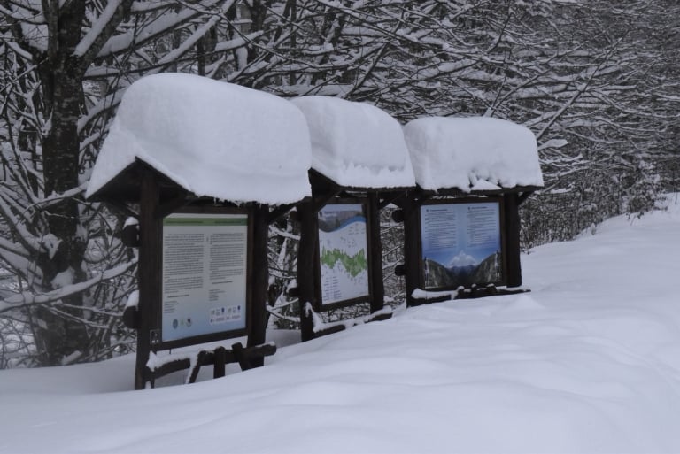 Winter im Nationalpark Zentrales Balkangebirge an einem der Parkeingänge - Foto: Nationalpark Zentrales Balkangebirge